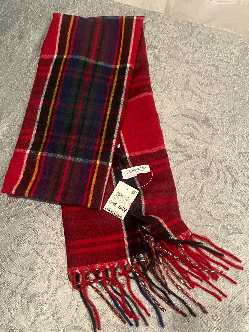 NWT Women’s Style & Co. Red Plaid Fringe Scarf